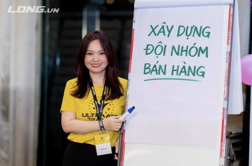 annie huynh xay dung doi nhom ban hang vo dich