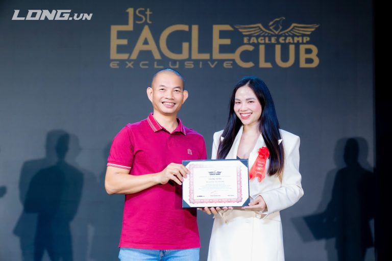 Anna Nguyễn tại khóa học EagleCamp