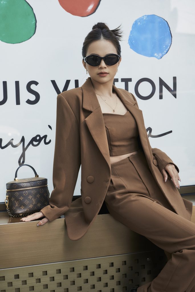 Anna Nguyễn - doanh nhân cần đi đùng